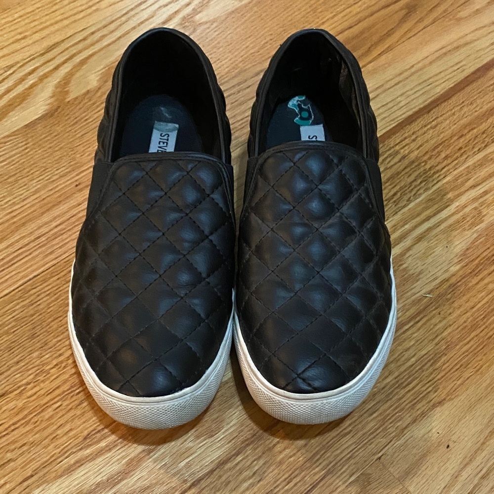 Steve Madden Black Quilted Slip-On Loafers